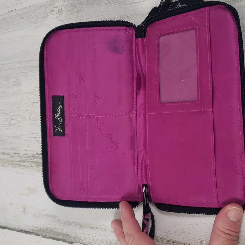 Loved Vera Bradley Canterbury Magenta fold zipup wristlet - Picture 3 of 12